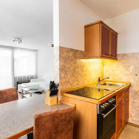 Alpine Escape Cozy Retreat Near Maiskogel 卡普伦